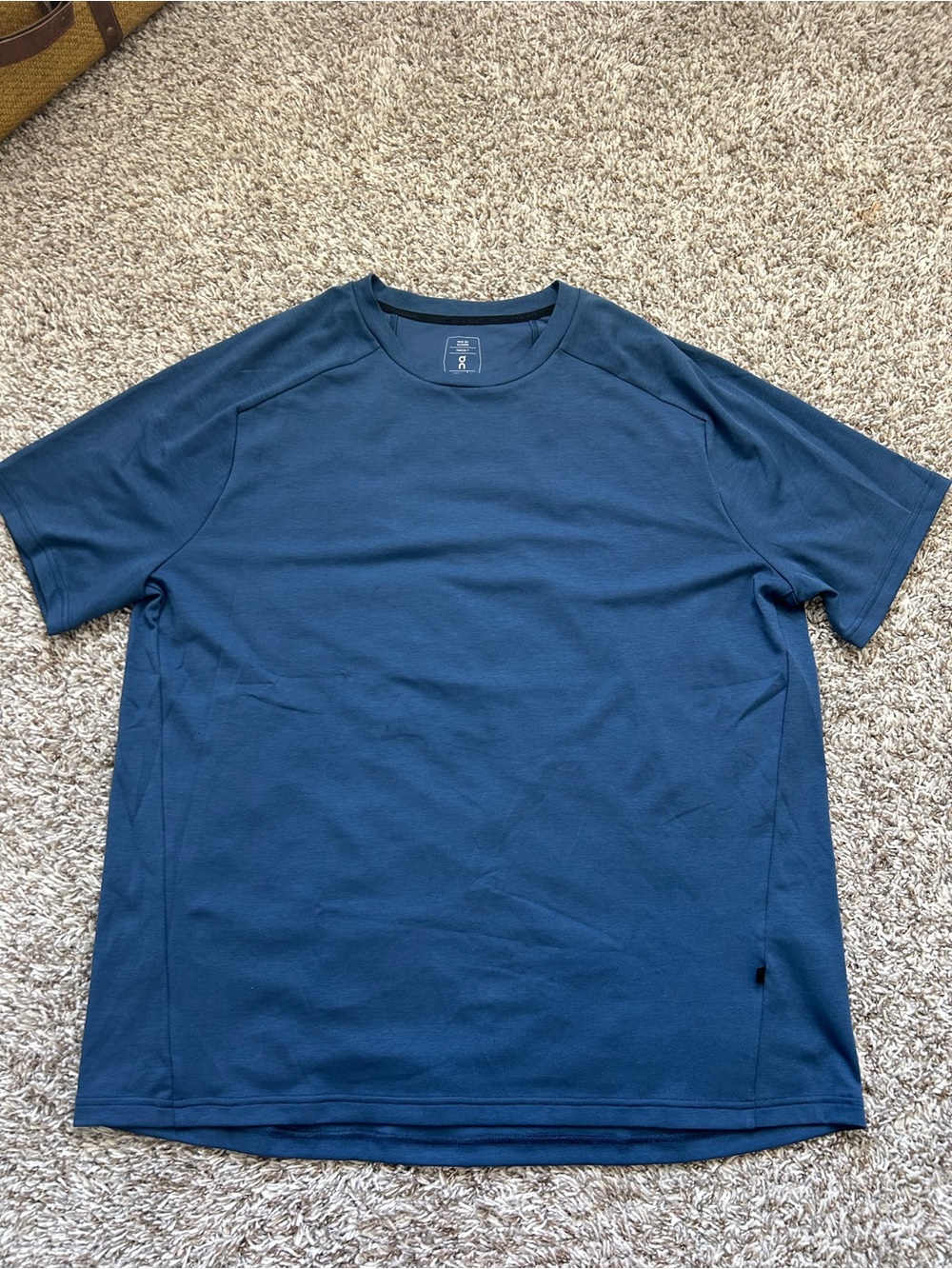 On Cloud Running Men's XL Focus-T Tee Shirt Quick Dry Denim Blue